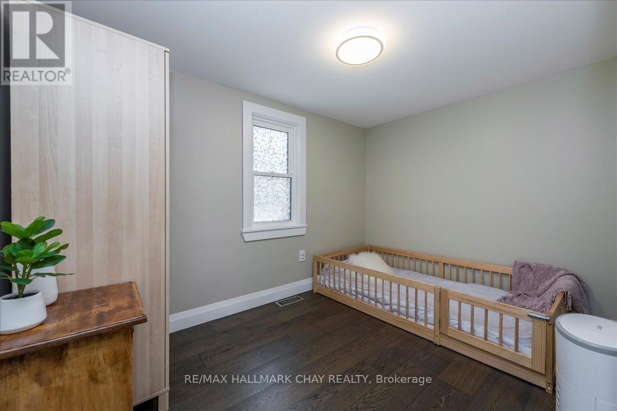 3366 MUSKOKA STREET - 19