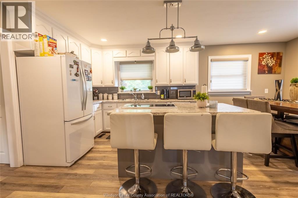 7 GLADSTONE AVENUE - 36
