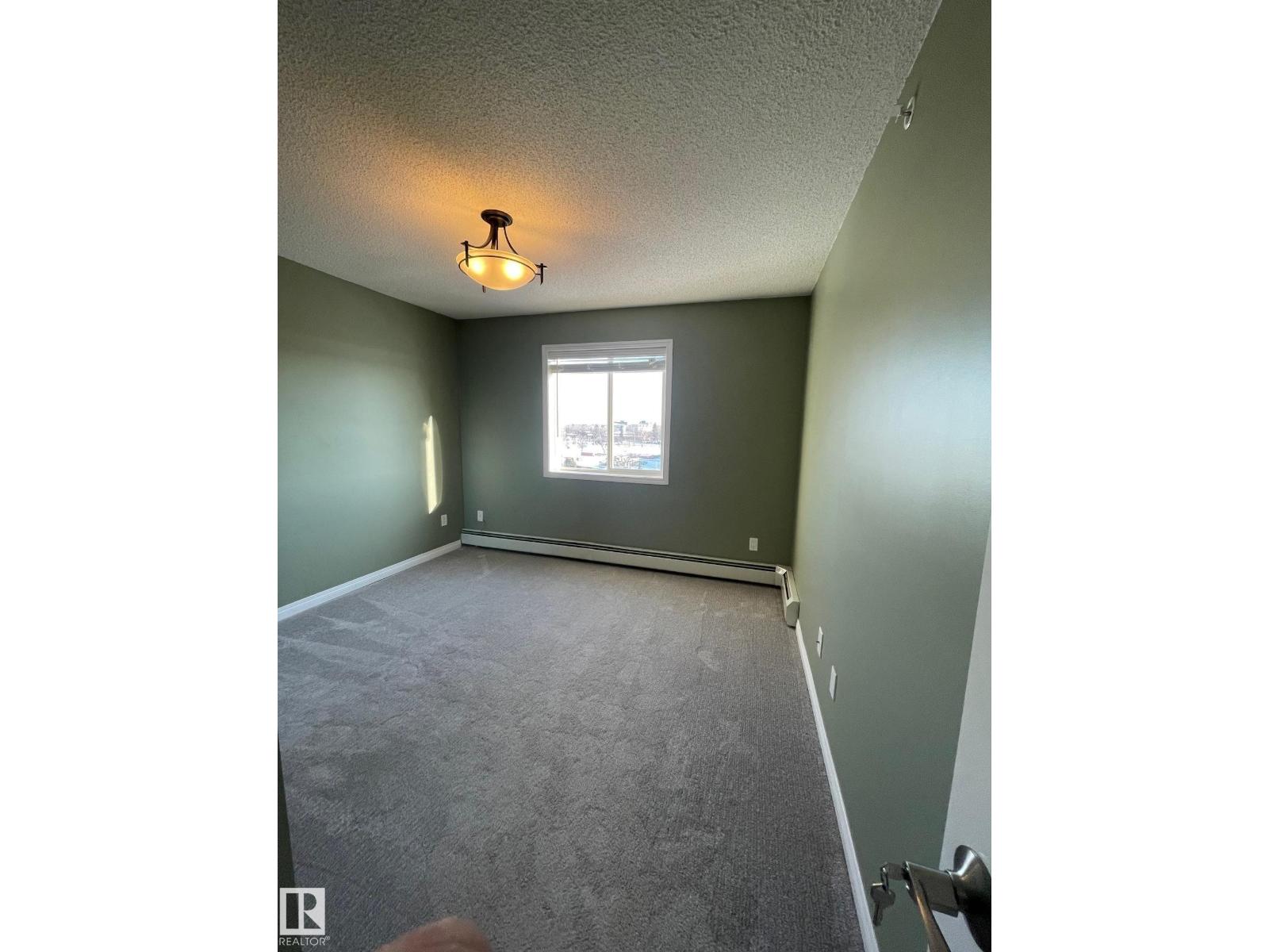 #509 11325 83 ST NW - 6