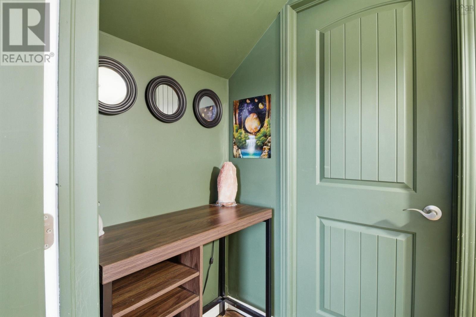 Property 21 of 29 of 12164 Highway 1