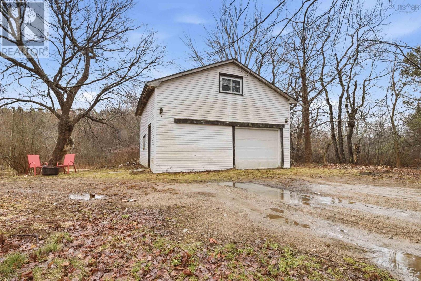 Property 3 of 29 of 12164 Highway 1