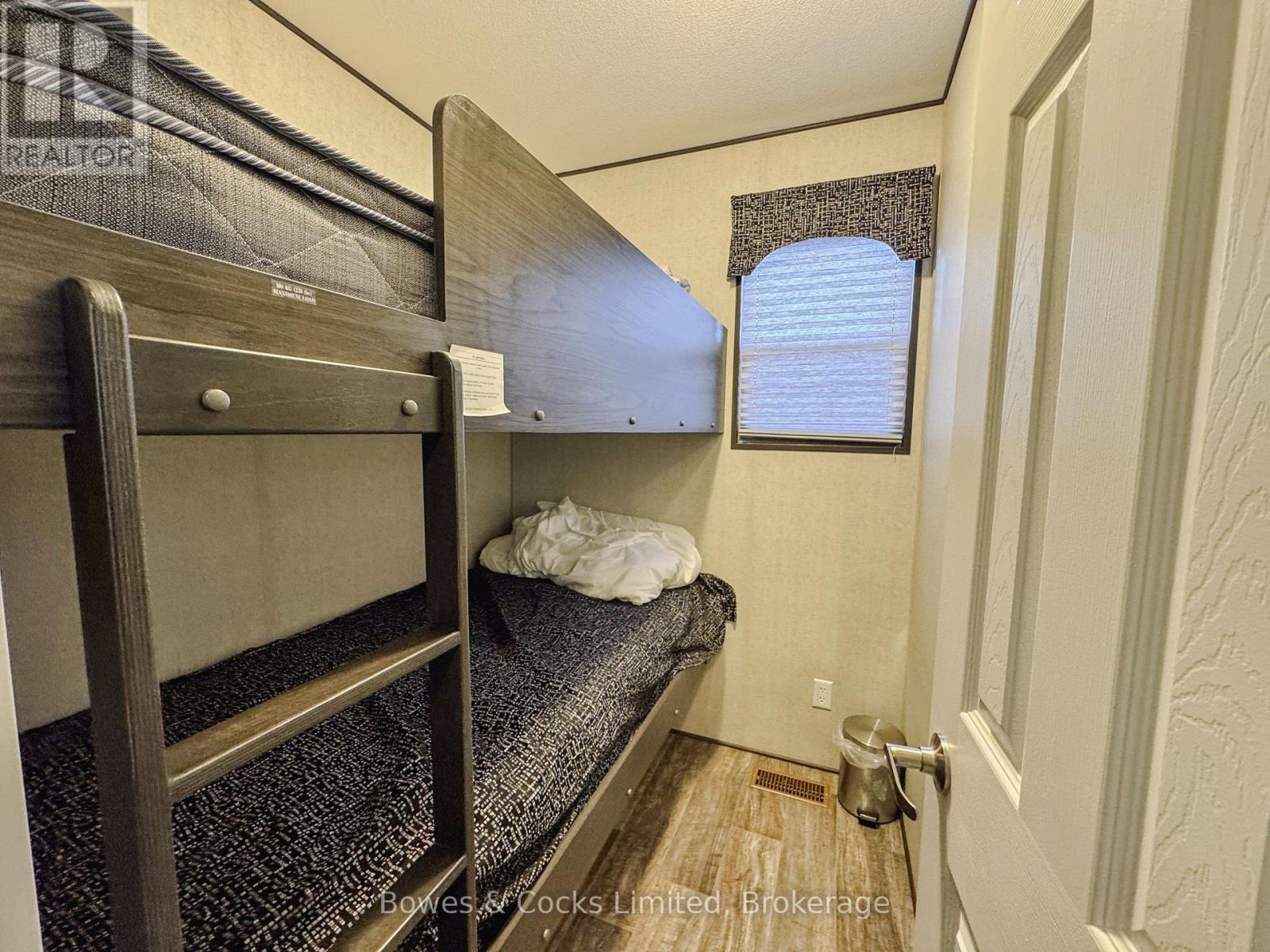 10 LAMBTON - 1235 VILLIERS LINE — photo 21