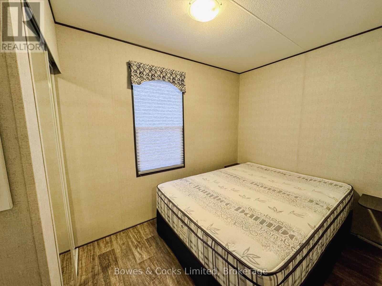 10 LAMBTON - 1235 VILLIERS LINE — photo 25