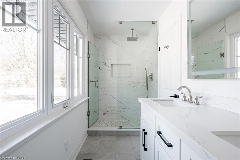 134 ABBEY Court, Oakville, Ontario, L6J4L1 — Photo 23