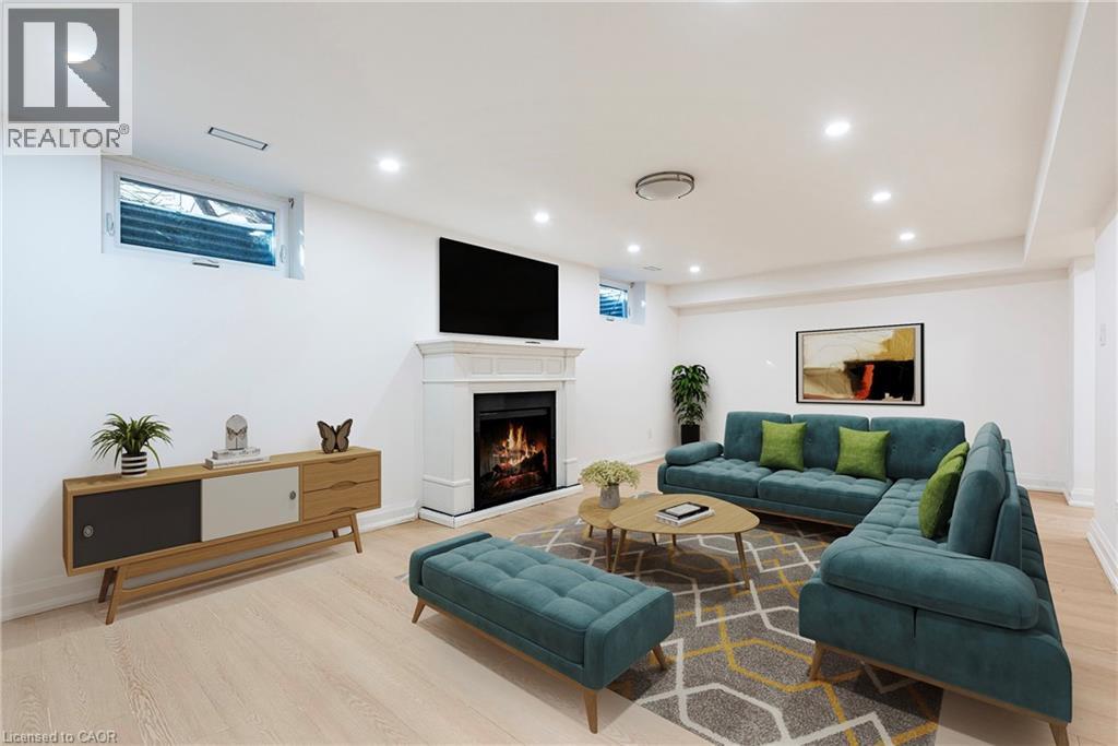 134 ABBEY Court, Oakville, Ontario, L6J4L1 — Photo 24