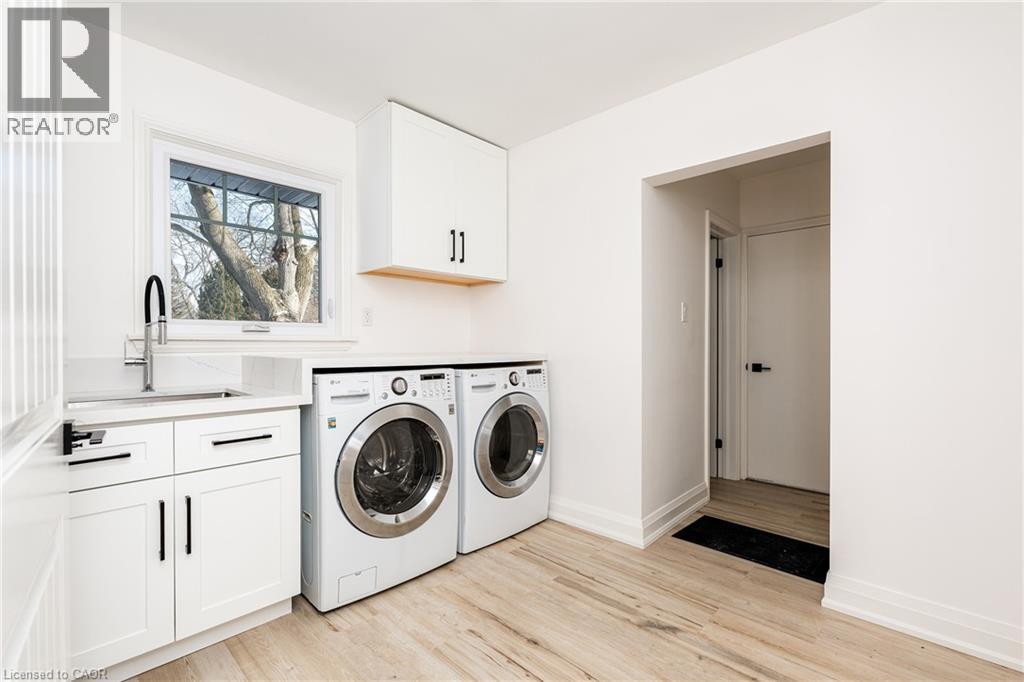 134 ABBEY Court, Oakville, Ontario, L6J4L1 — Photo 14