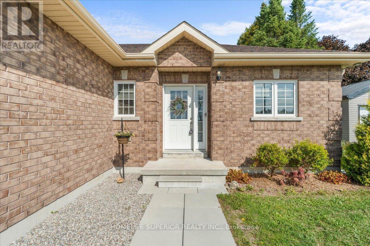 42 BIRCH STREET - 3