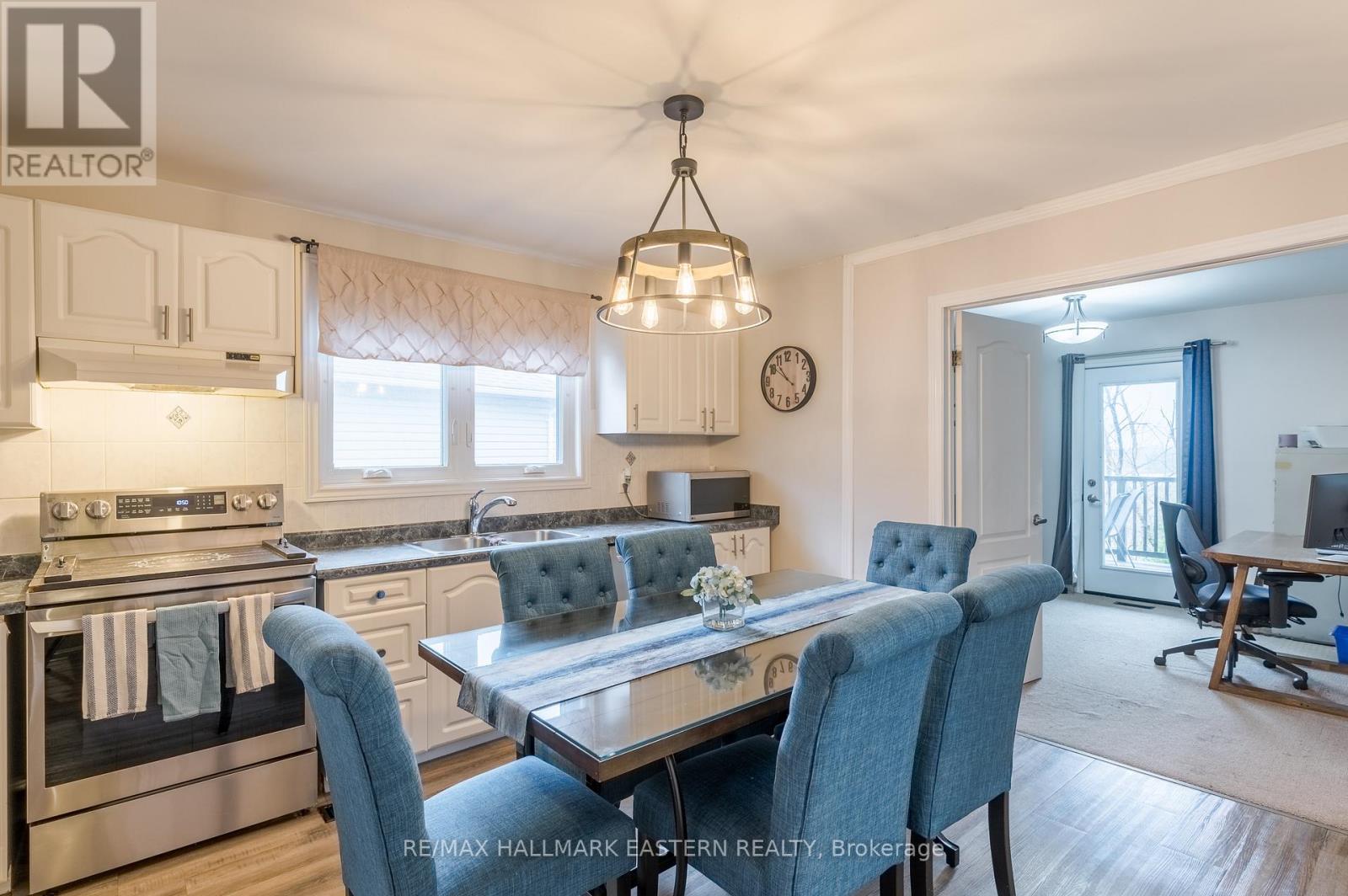 702 TRAILVIEW DRIVE — photo 12