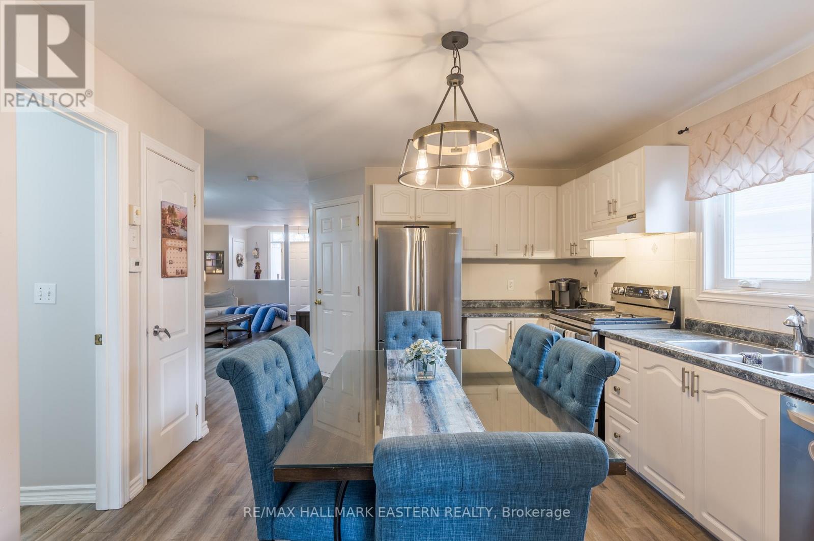 702 TRAILVIEW DRIVE — photo 17