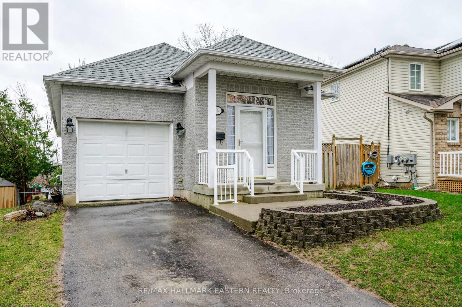 702 TRAILVIEW DRIVE - 2