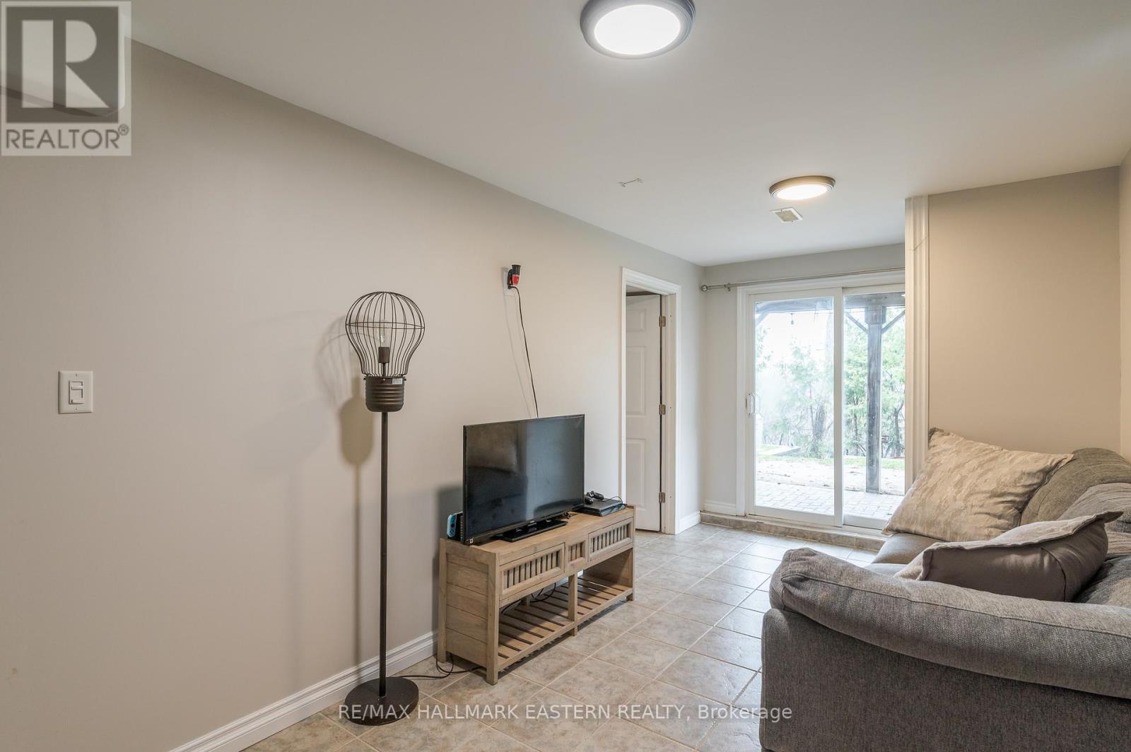 702 TRAILVIEW DRIVE — photo 24