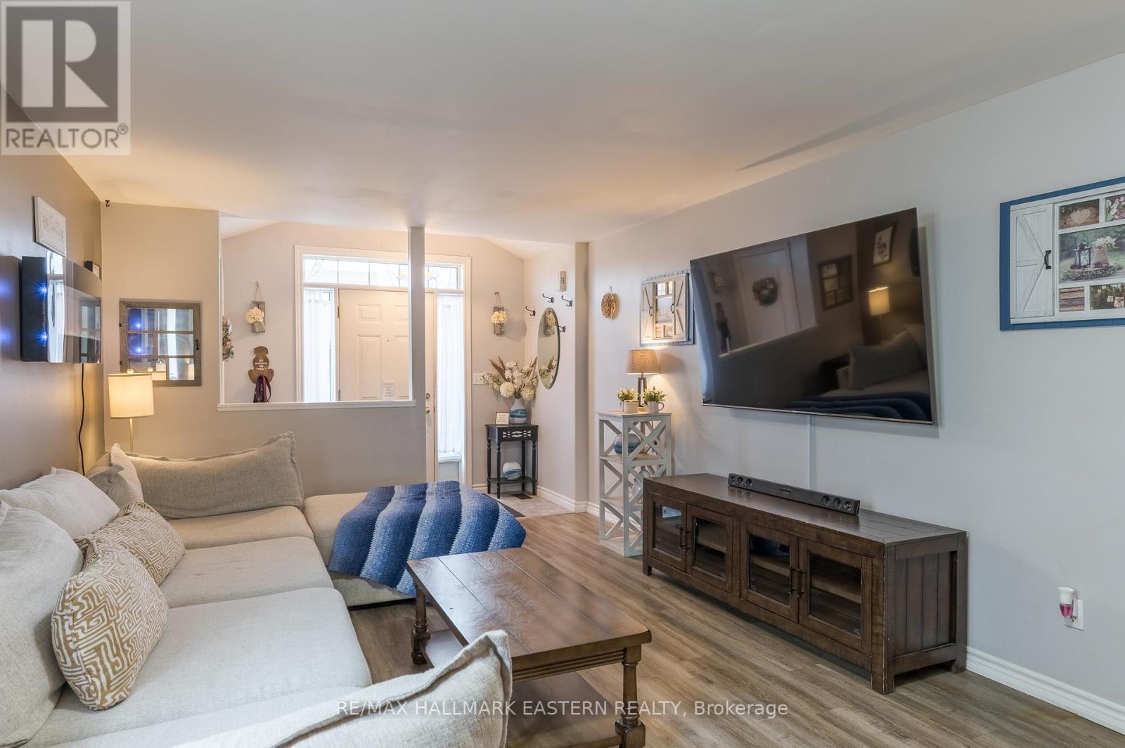 702 TRAILVIEW DRIVE — photo 8