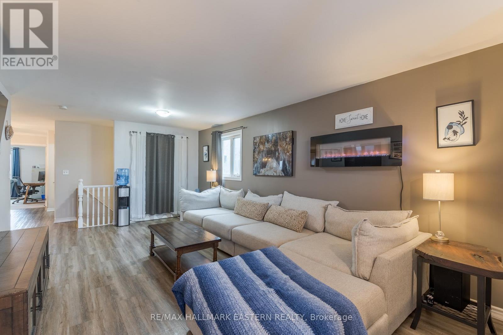702 TRAILVIEW DRIVE - 9