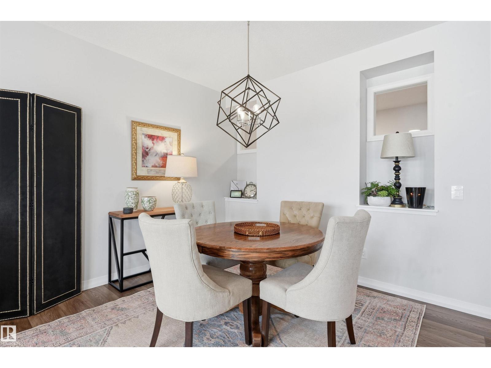 2520 206 ST NW, Edmonton