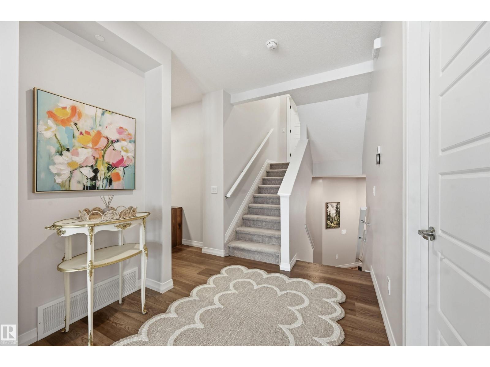 2520 206 ST NW, Edmonton