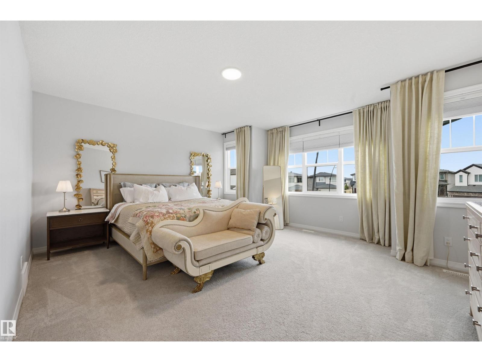 2520 206 ST NW, Edmonton