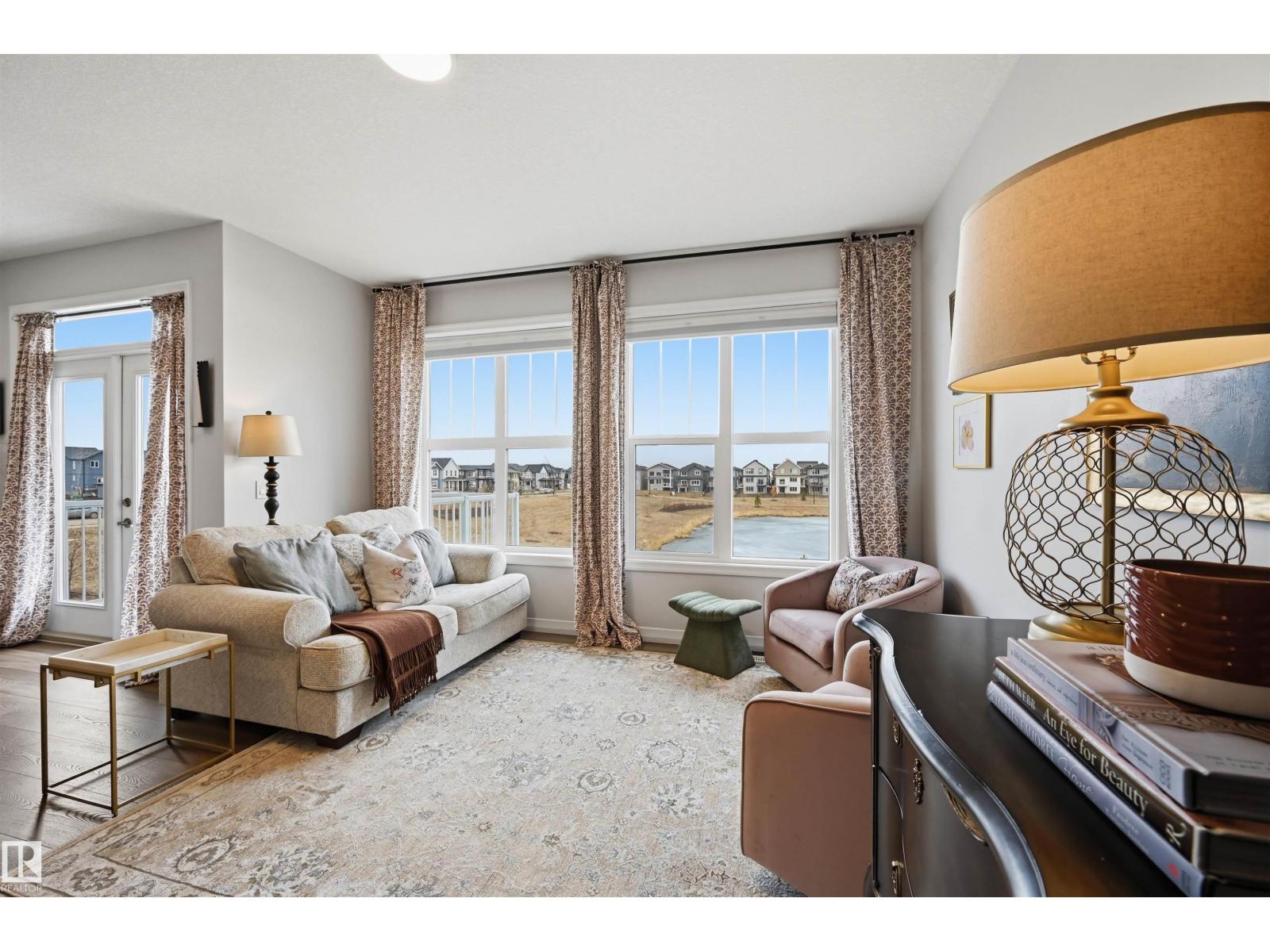 2520 206 ST NW, Edmonton