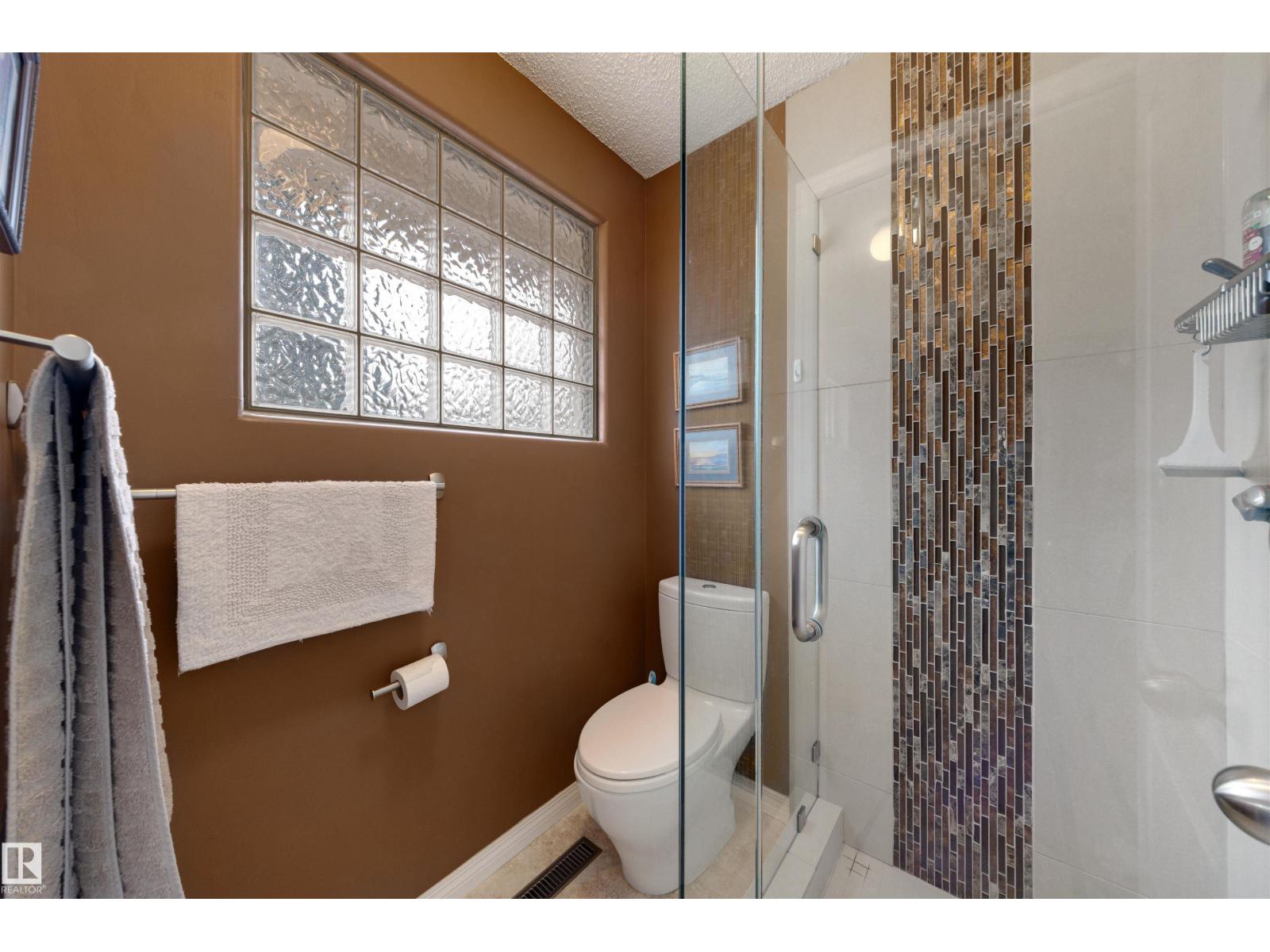 12219 42A AV NW, Edmonton