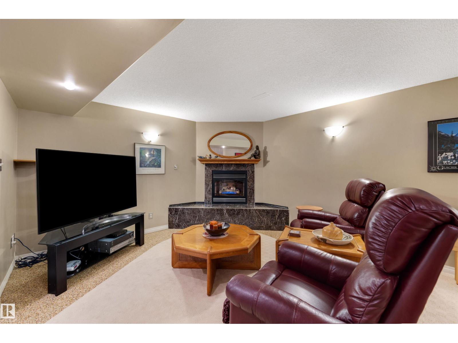 12219 42A AV NW, Edmonton