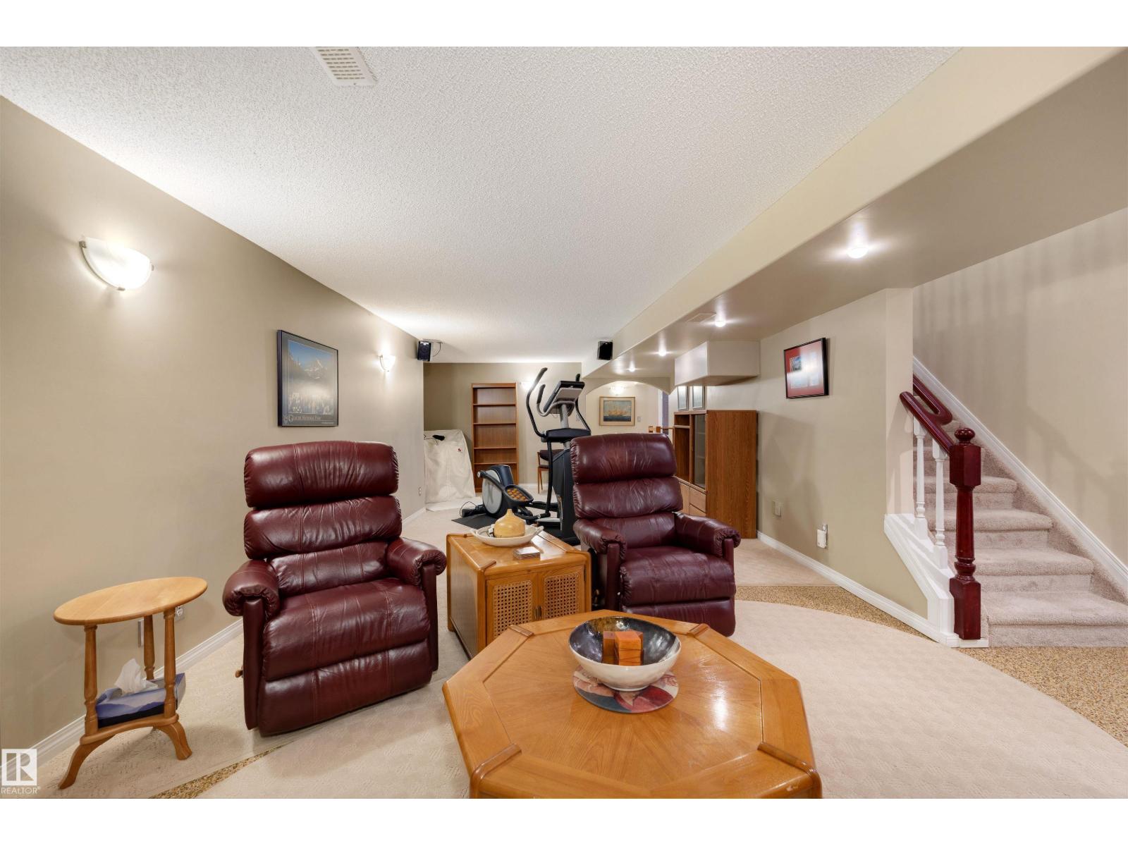 12219 42A AV NW, Edmonton