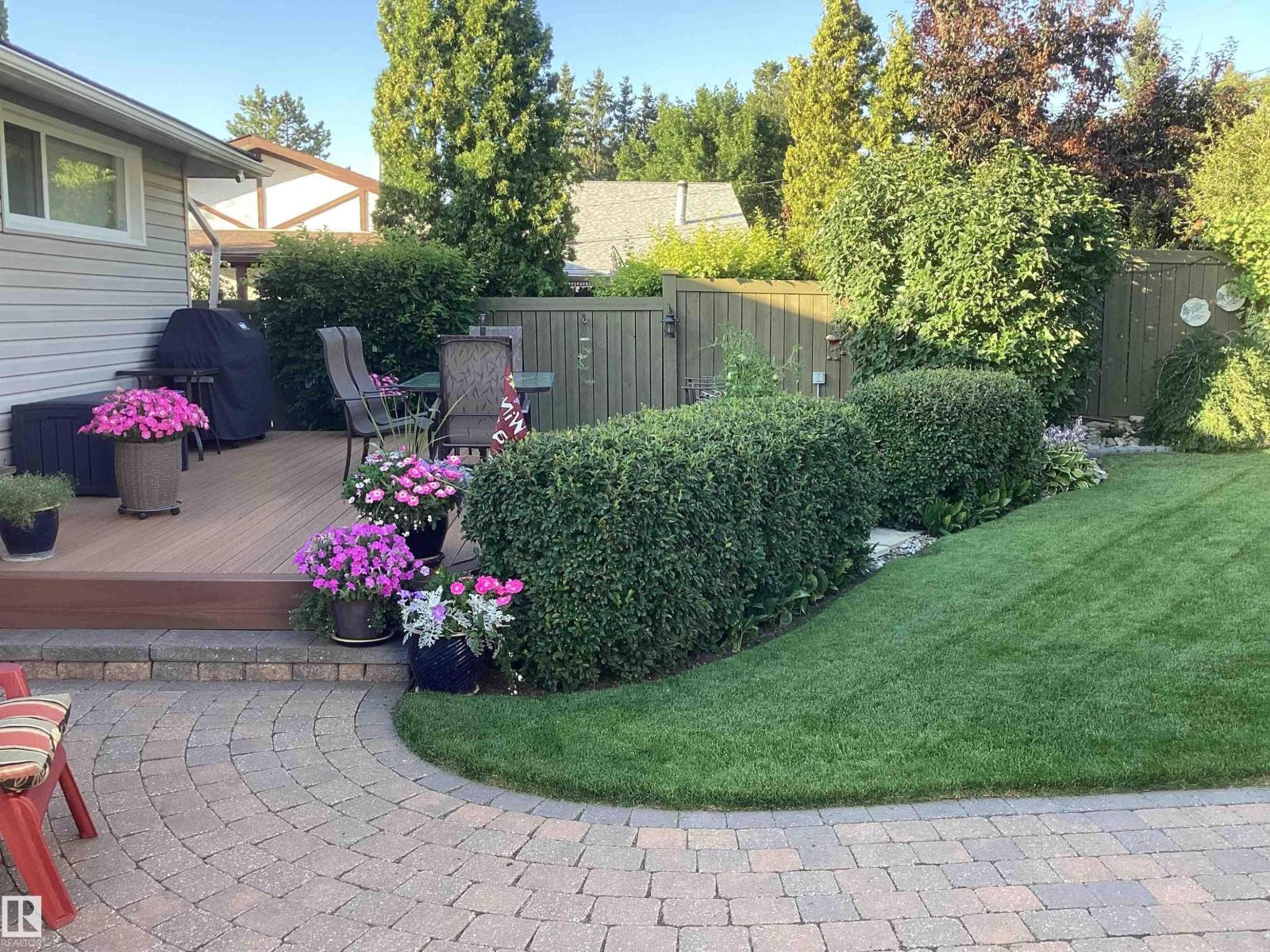 12219 42A AV NW, Edmonton