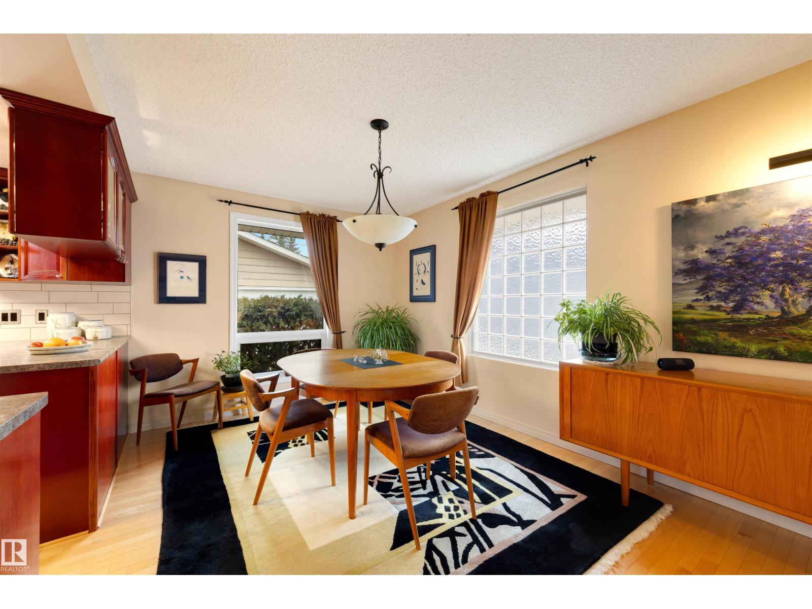 12219 42A AV NW, Edmonton