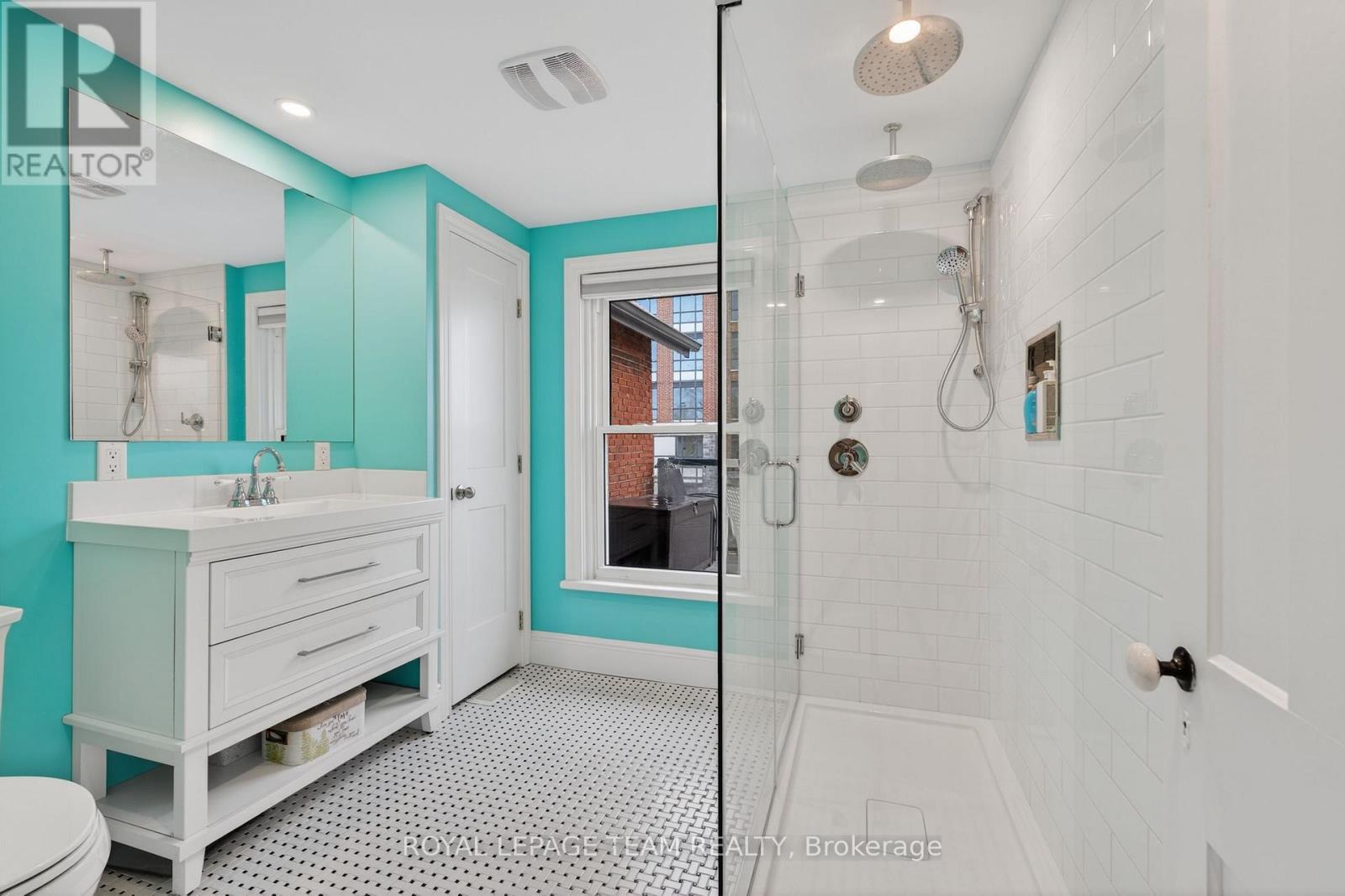 108 SOUTH STREET - 24
