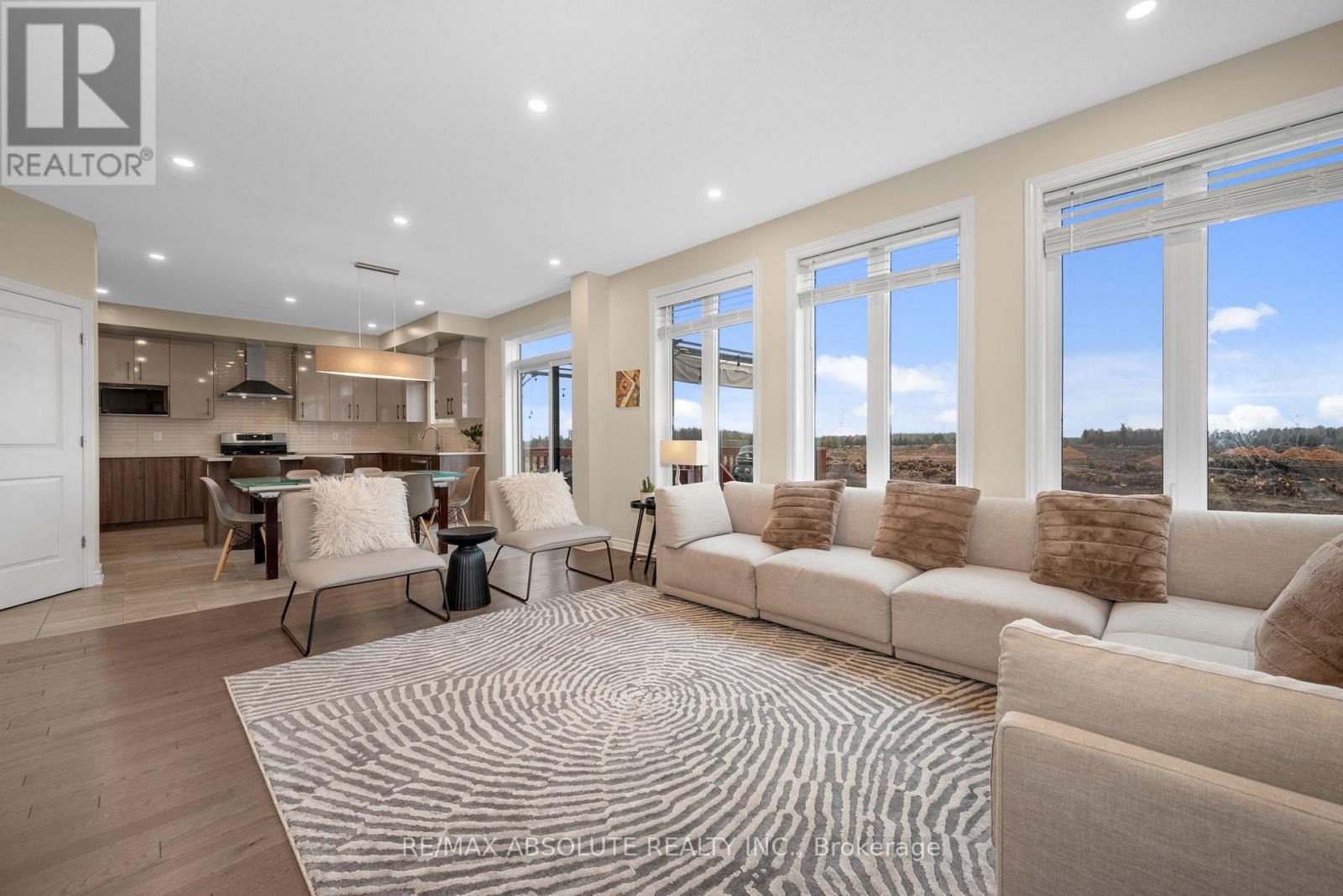 706 PARADE DRIVE - 12