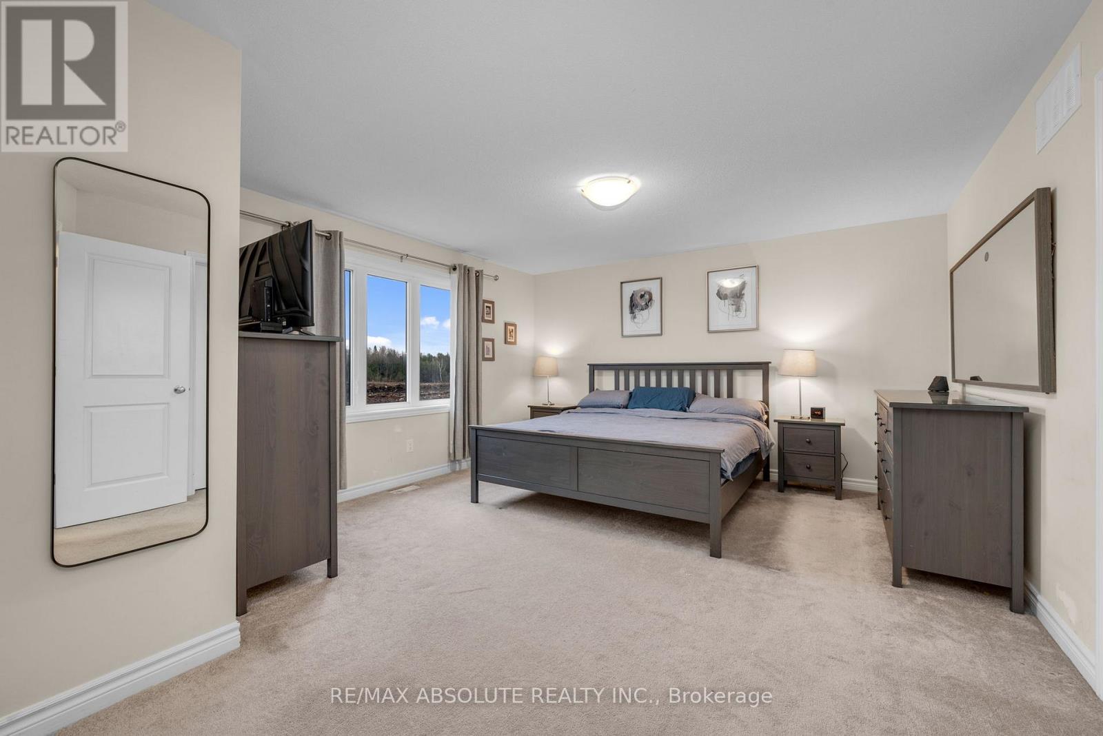 706 PARADE DRIVE - 21