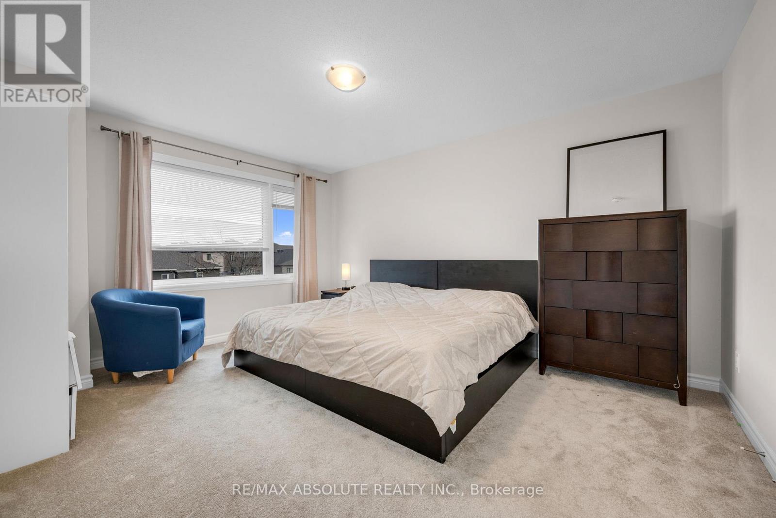 706 PARADE DRIVE - 26