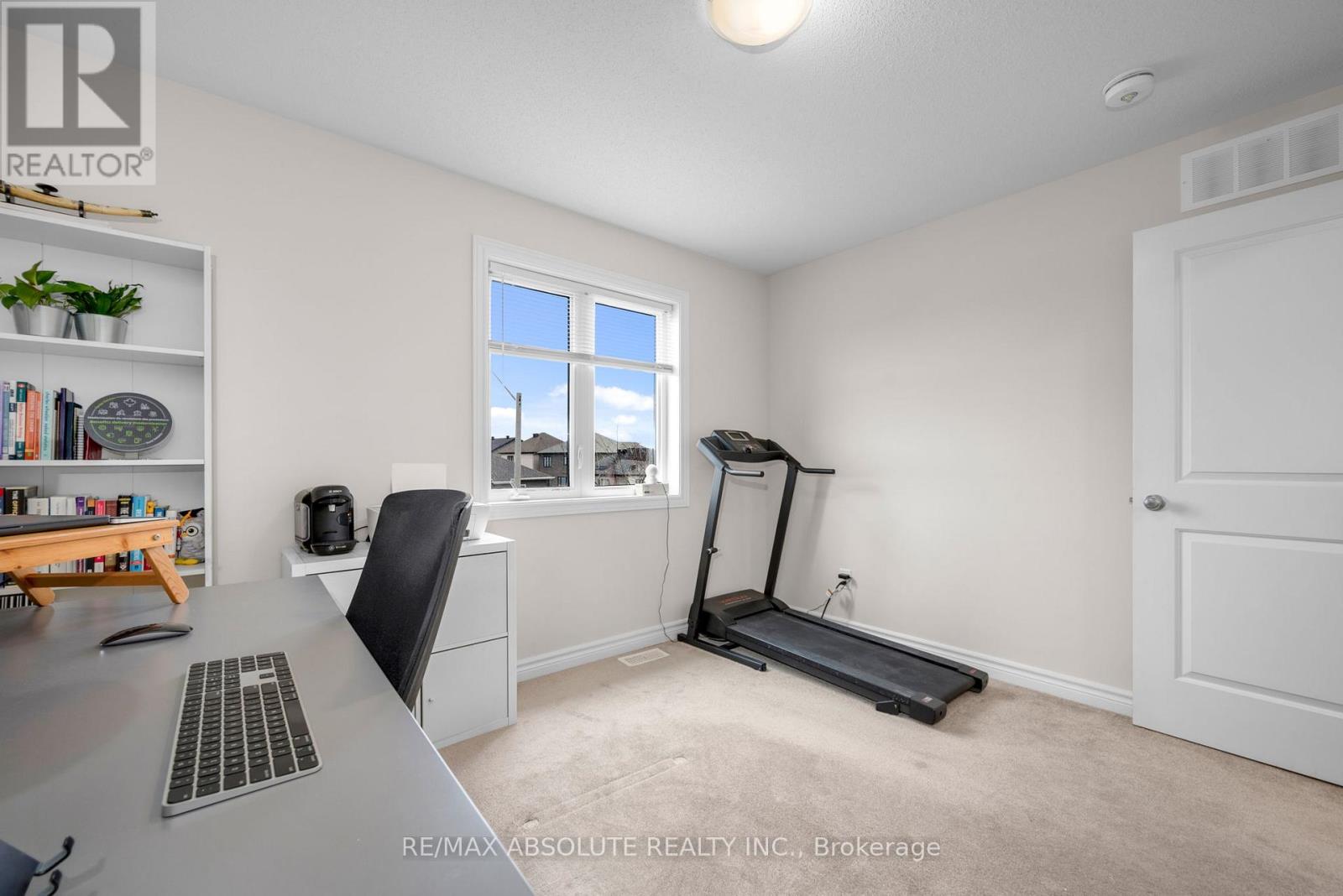 706 PARADE DRIVE - 34