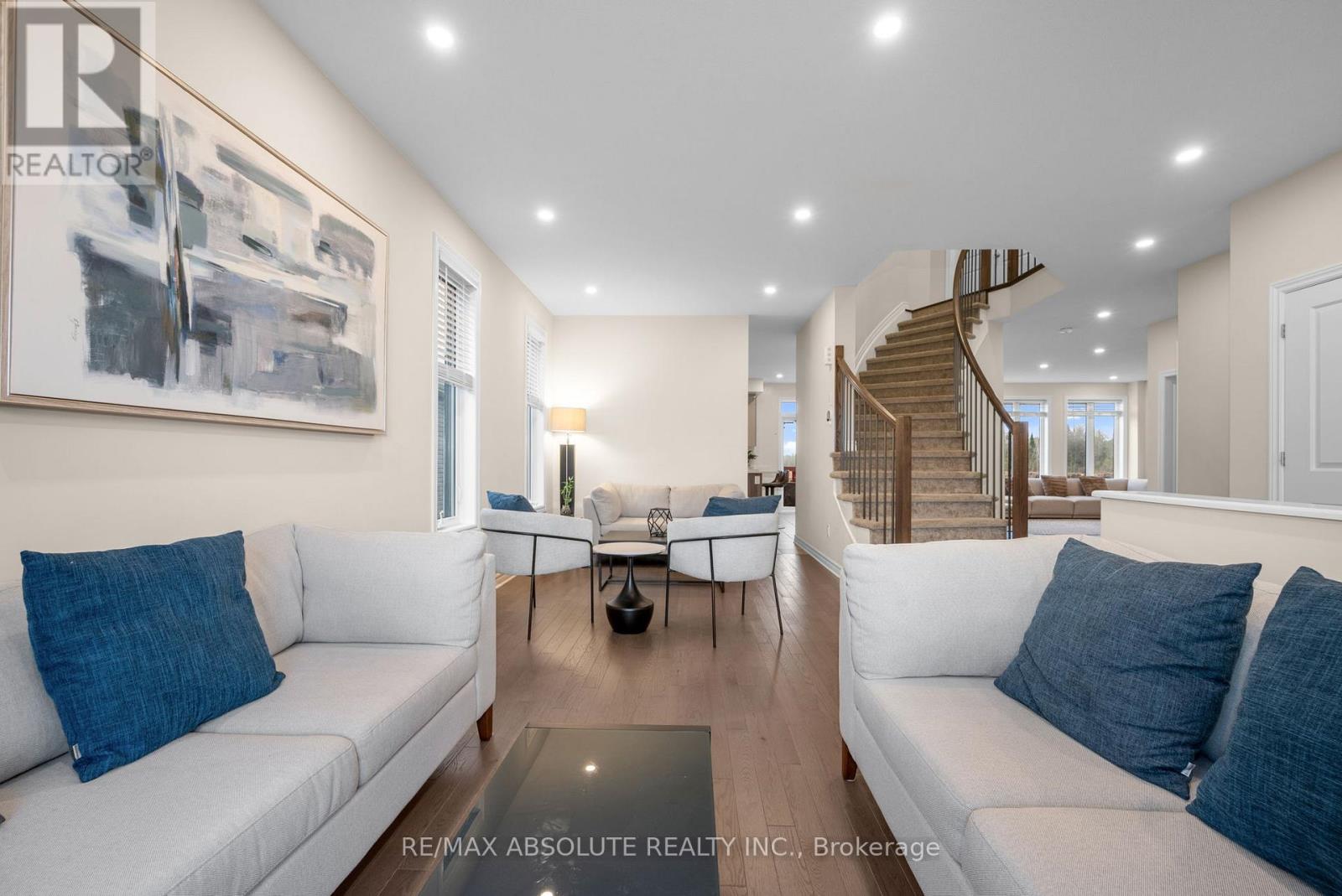 706 PARADE DRIVE - 6