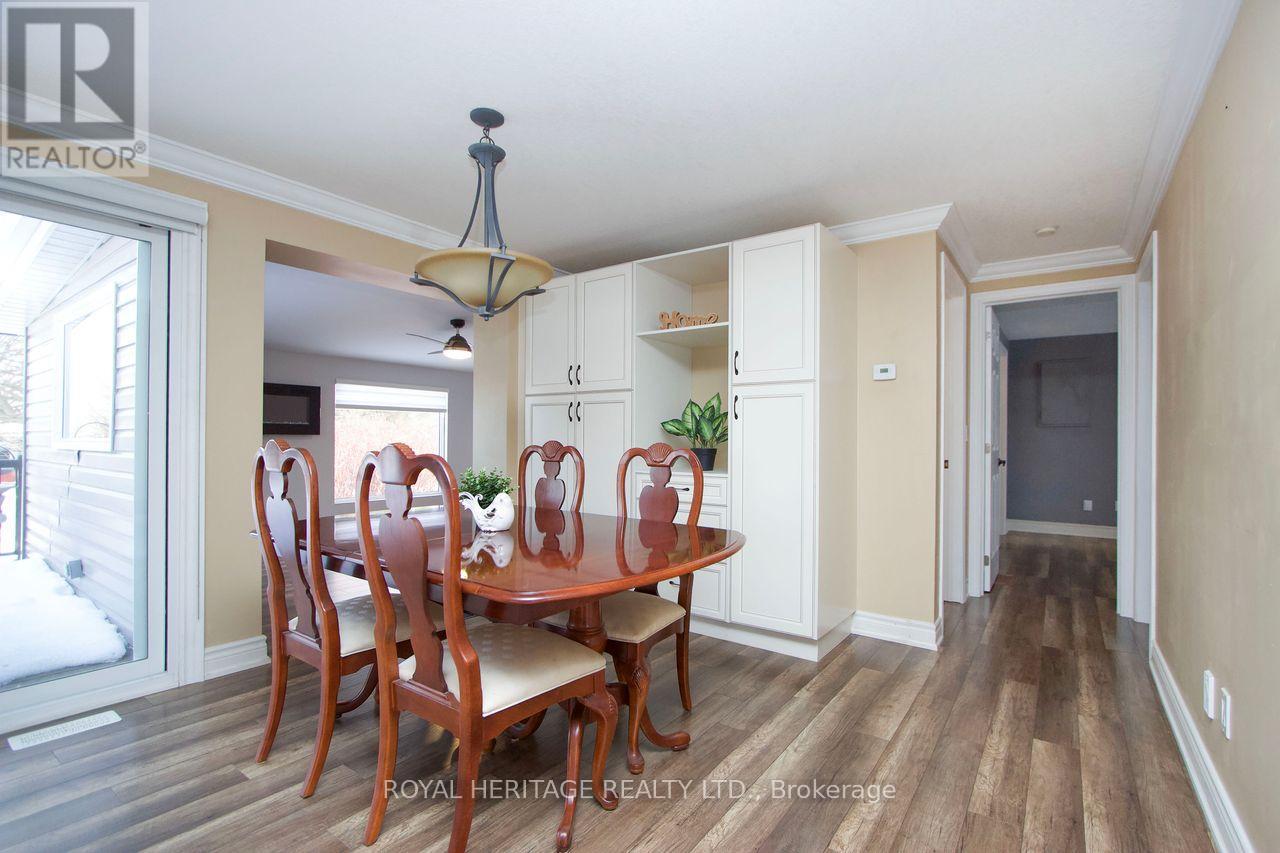 11 HERITAGE LANE - 10