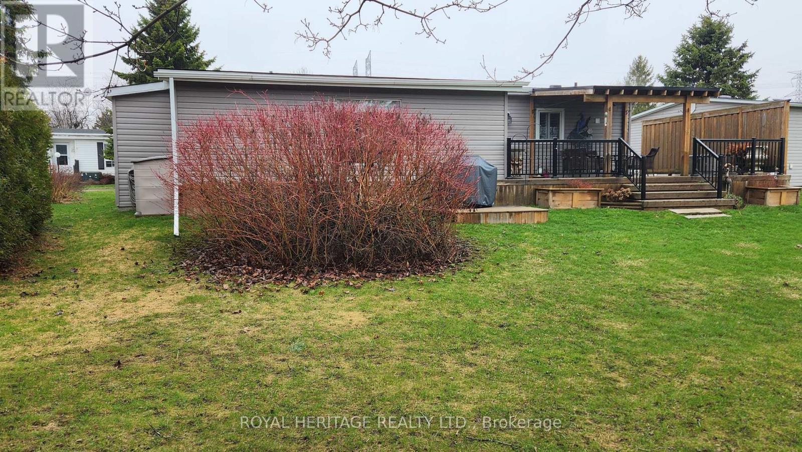 11 HERITAGE LANE - 31