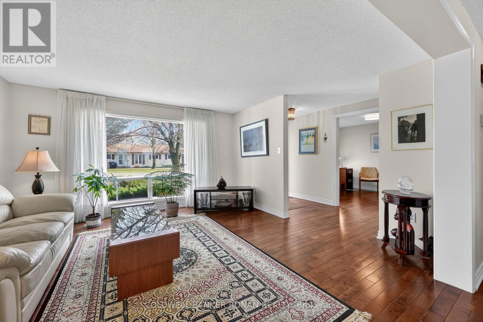 105 TECUMSETH PINES DRIVE - 12