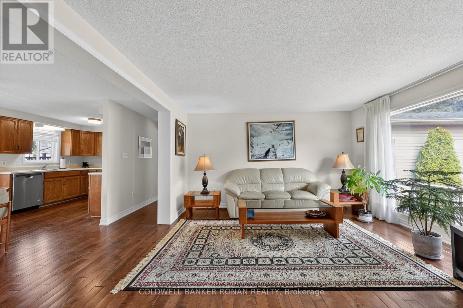 105 TECUMSETH PINES DRIVE - 9