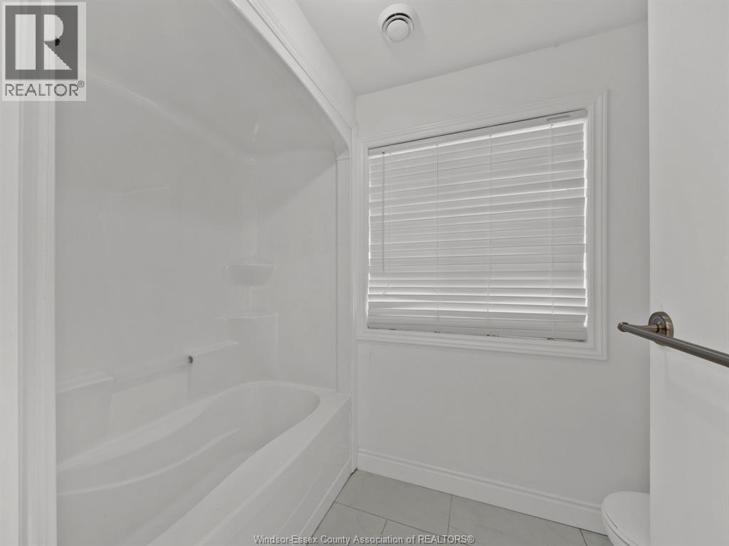 658 CARON, Windsor, Ontario, N9A5B6 — Photo 22