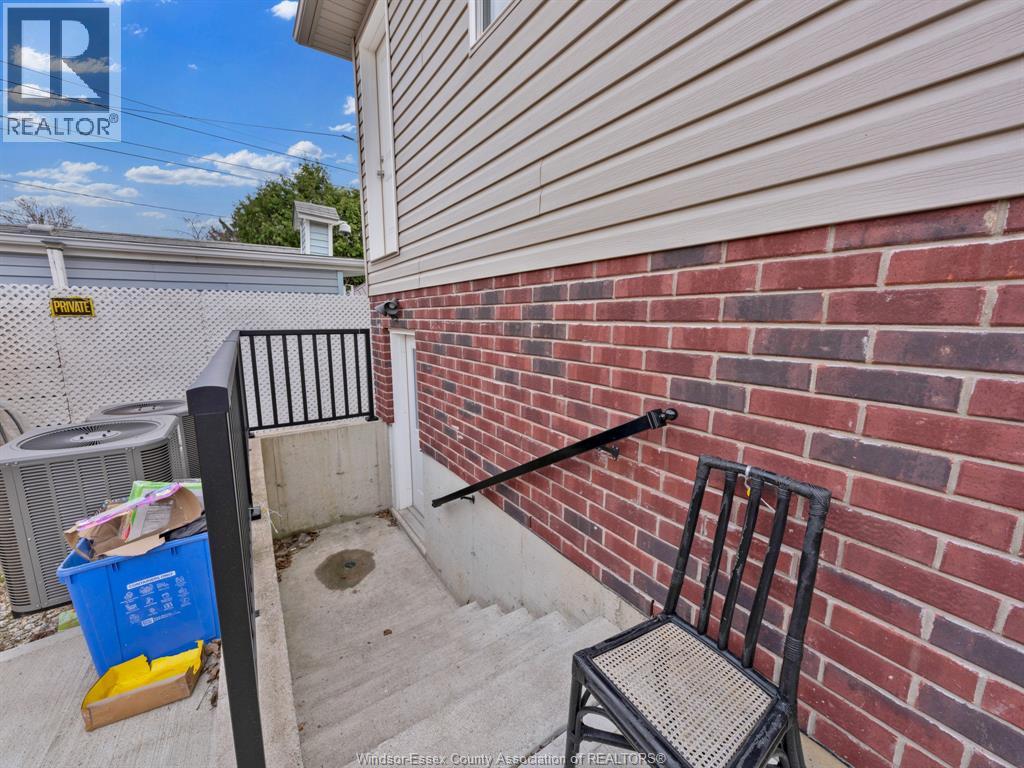 658 CARON, Windsor, Ontario, N9A5B6 — Photo 31
