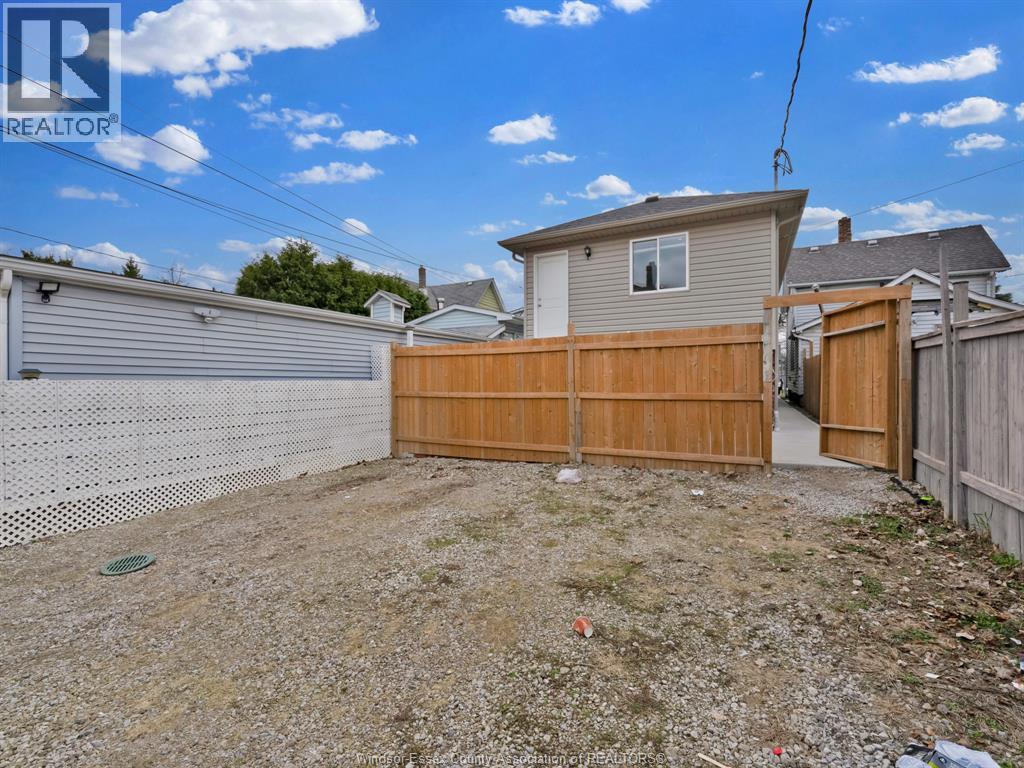 658 CARON, Windsor, Ontario, N9A5B6 — Photo 34