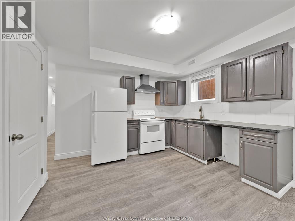 658 CARON, Windsor, Ontario, N9A5B6 — Photo 7