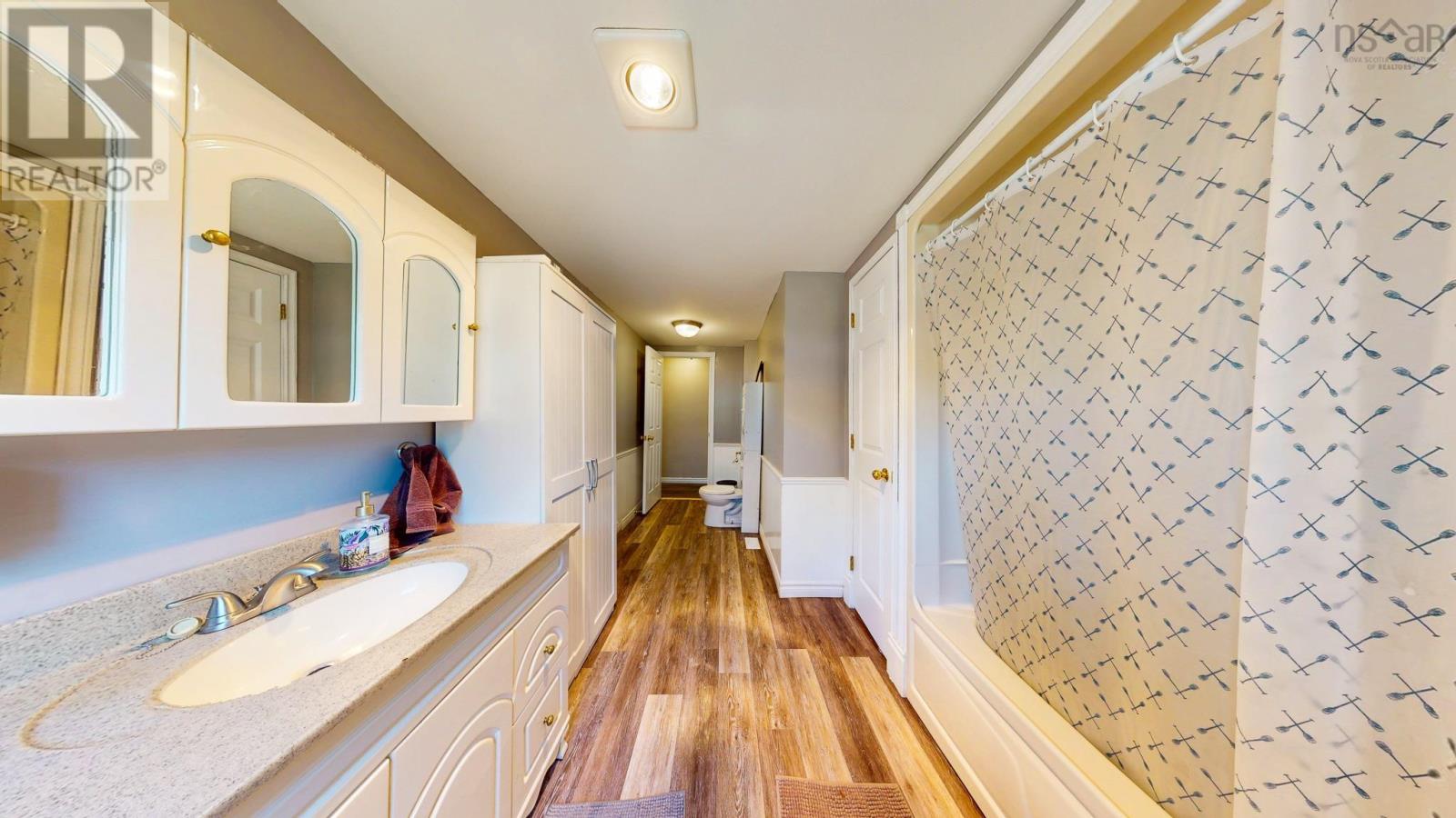 Property 29 of 46 of 1477 Lakewood Road