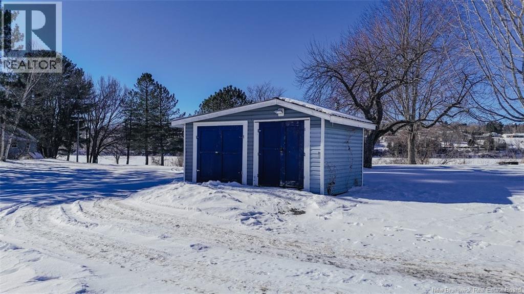 7 Grafton Shore Road — photo 8