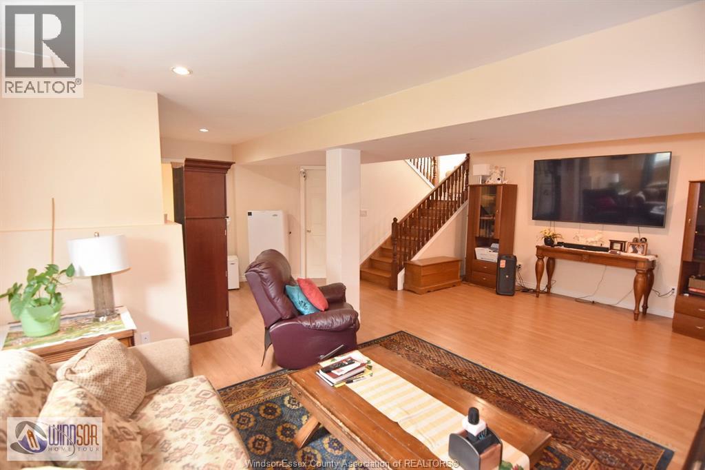 3658 IRONGATE - 11