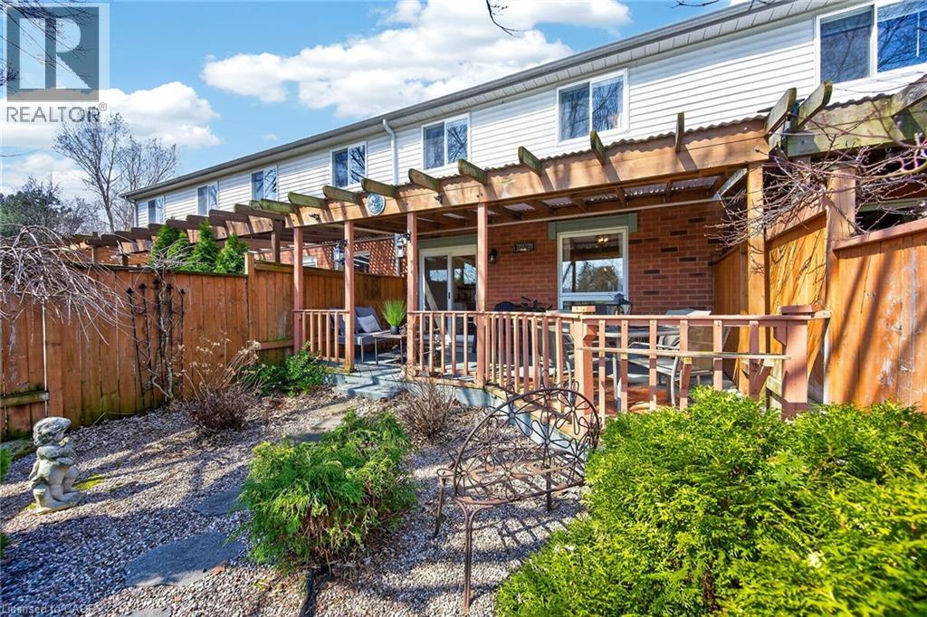 25 WALKER Court - 23