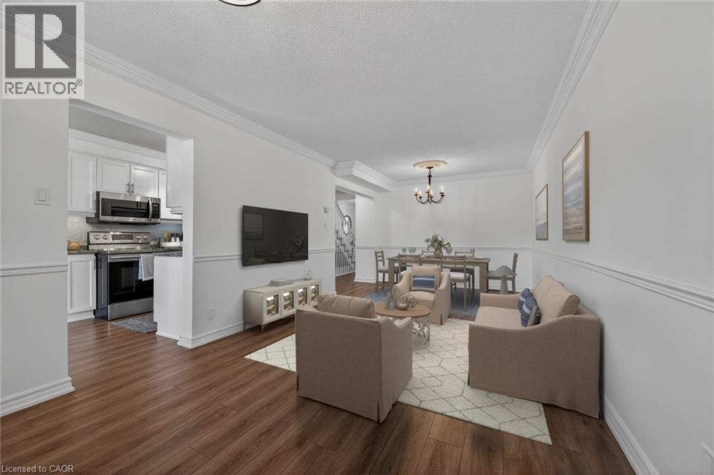 25 WALKER Court - 6