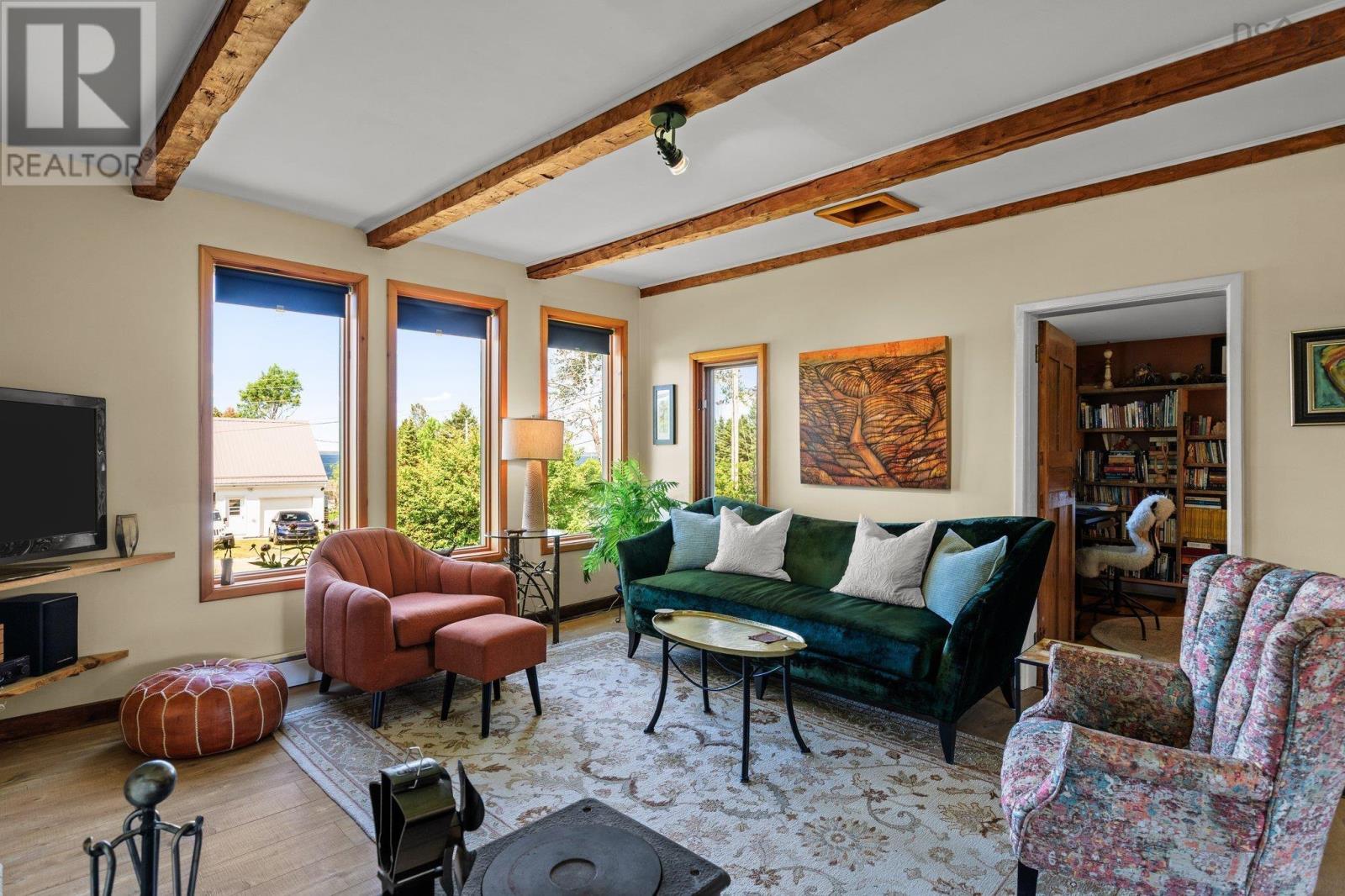 Property 4 of 48 of 54 Gates Road