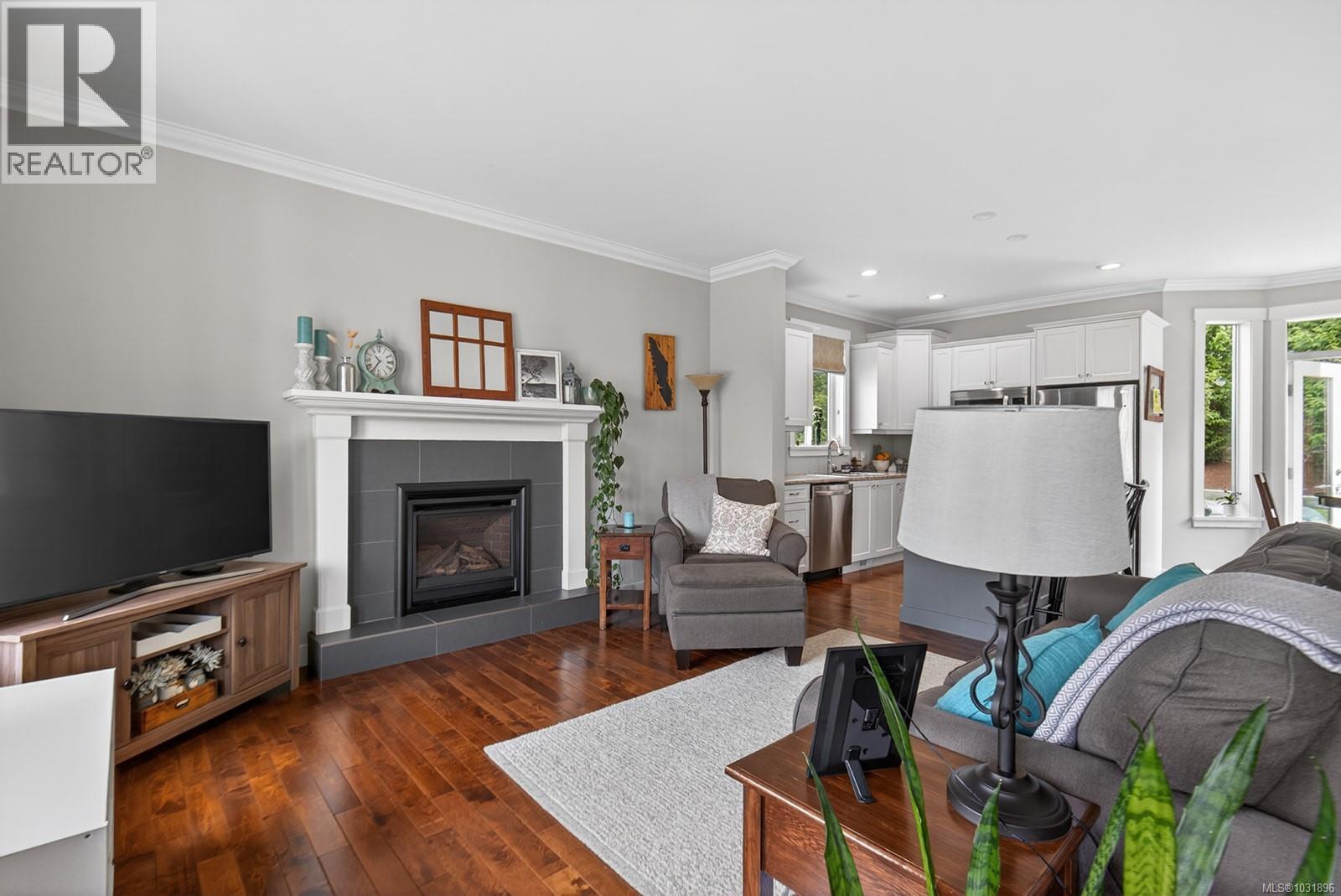 4665 MALLARD WAY - Image 2