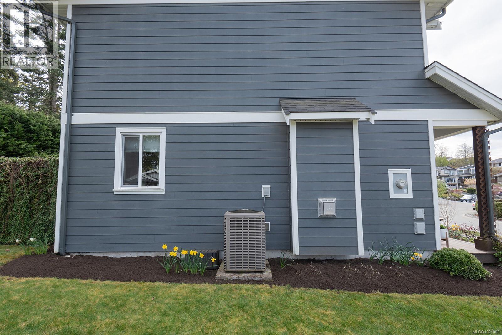 4665 MALLARD WAY - 45