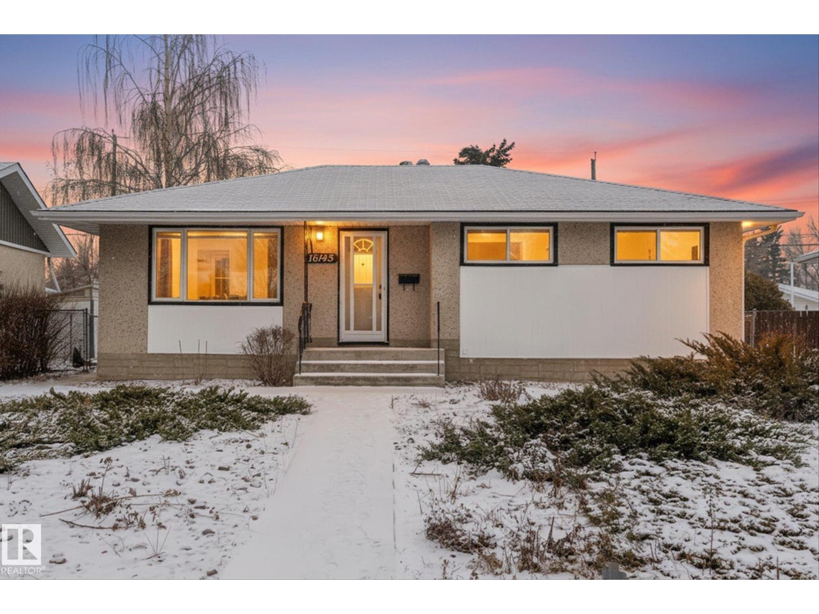 16145 109A AV NW, Edmonton