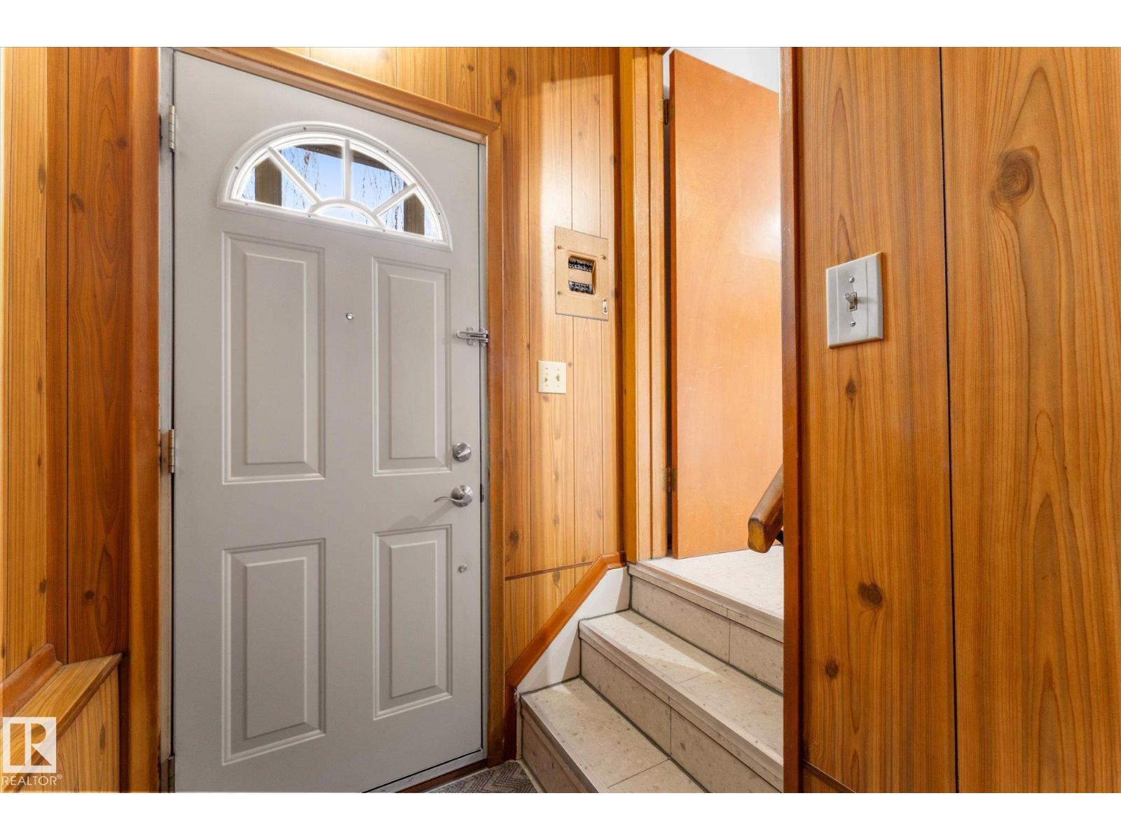 16145 109A AV NW, Edmonton